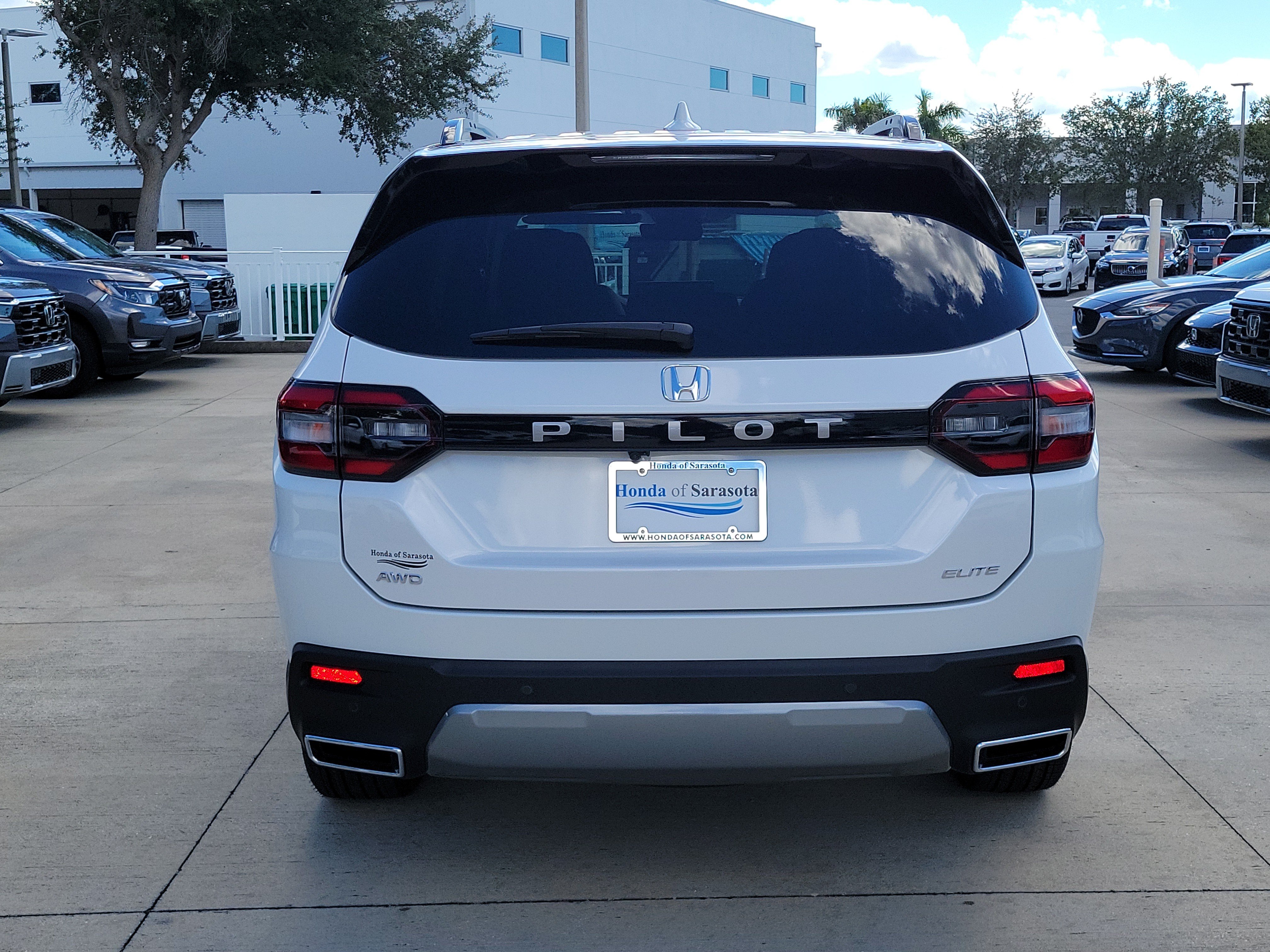 New 2026 Honda Pilot Elite image 7