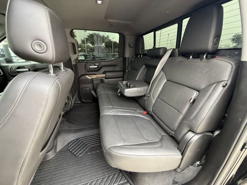 Used 2021 Chevrolet Silverado 1500 RST w/ Texas Edition Plus image 28