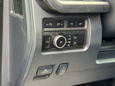 Used 2023 Ford F250 Lariat w/ Lariat Ultimate Package AWD/4WD image 33