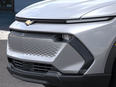 New 2026 Chevrolet Equinox EV LT image 40