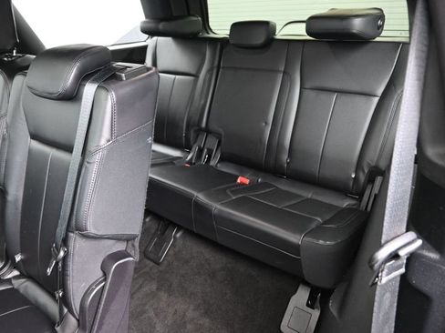 Used 2021 Ford Expedition XLT AWD/4WD image 13