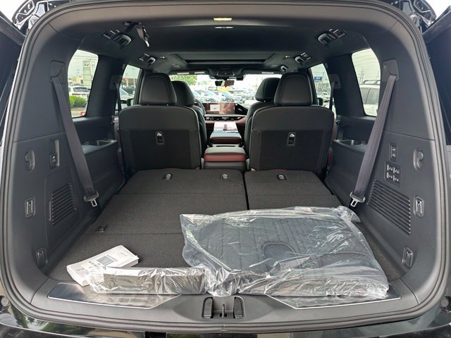 New 2027 INFINITI QX80 Autograph AWD/4WD image 35