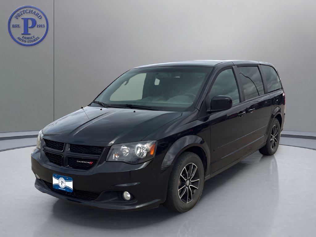Used 2015 Dodge Grand Caravan R/T w/ Driver Convenience Group FWD image 3