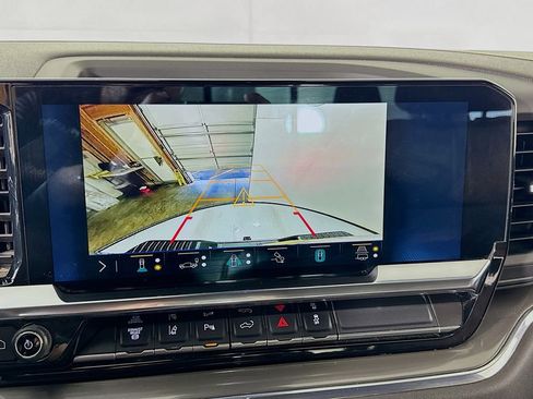 Used 2024 Chevrolet Silverado 3500 High Country w/ High Country Premium Package image 40