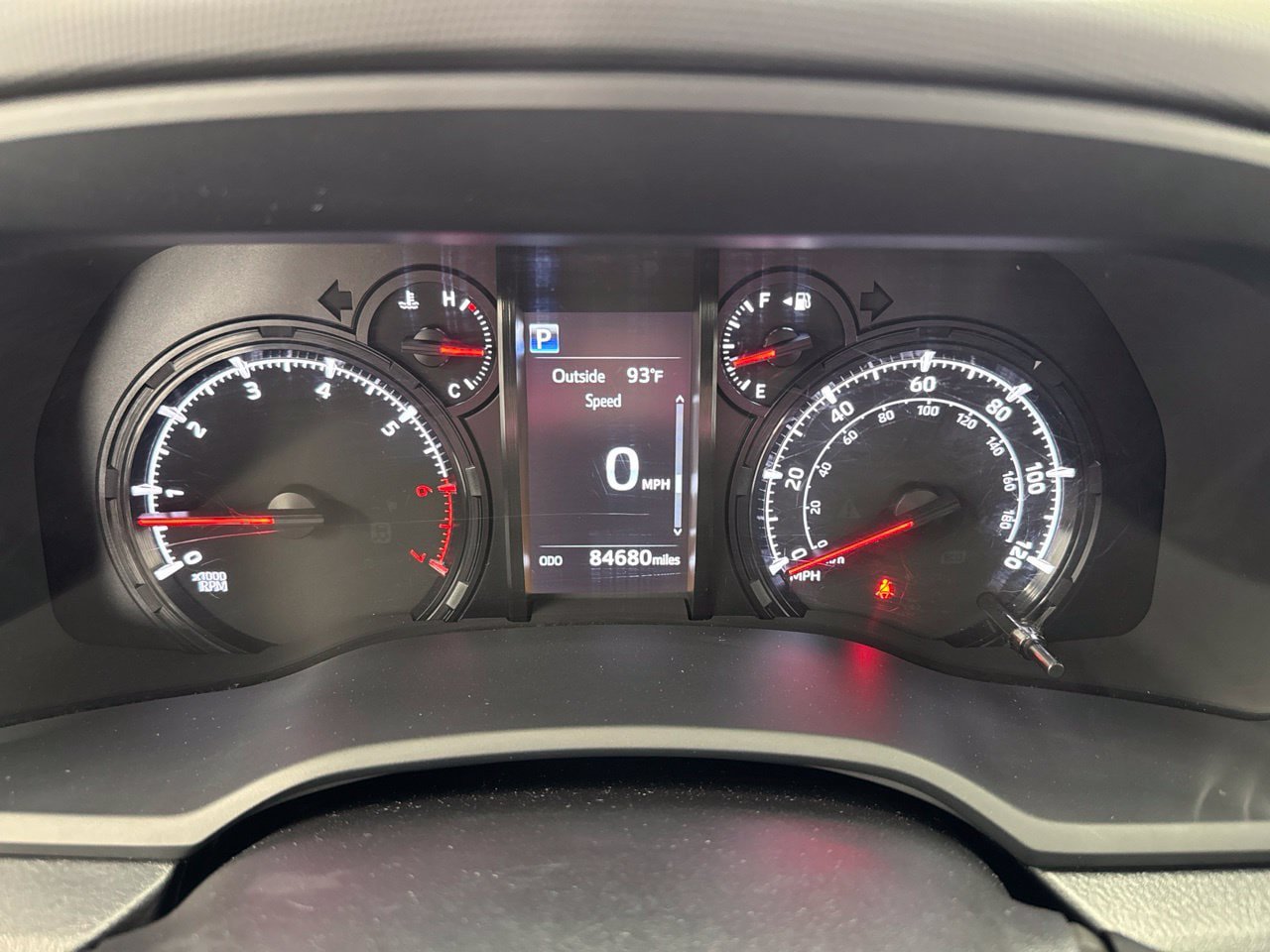 Used 2023 Toyota 4Runner SR5 Premium w/ Moonroof Package AWD/4WD image 18