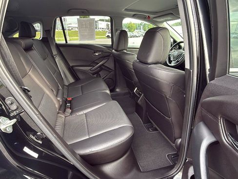 Used 2018 Acura RDX AWD w/ Advance Package image 19
