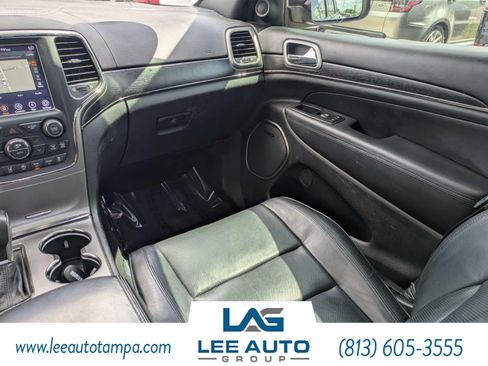 Used 2018 Jeep Grand Cherokee High Altitude AWD/4WD image 17