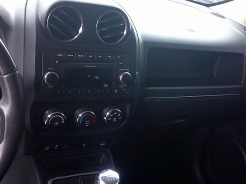 Used 2011 Jeep Patriot Latitude image 7