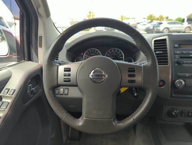 Used 2012 Nissan Frontier SL w/ Moonroof Pkg AWD/4WD image 25