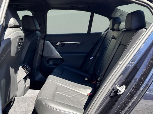 New 2026 BMW i5 eDrive40 w/ M Sport Package image 22