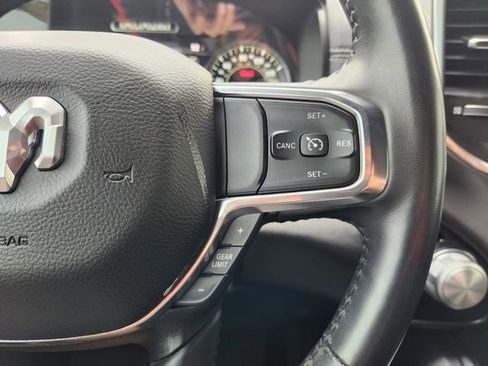 Used 2024 RAM 1500 Laramie image 32