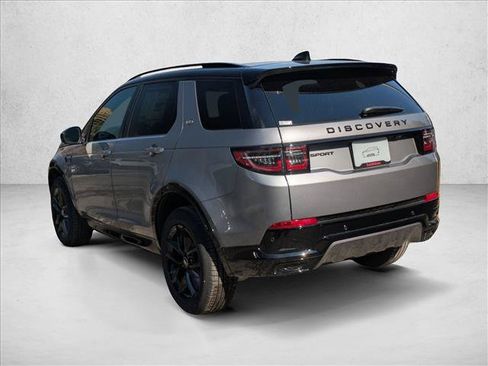 Used 2026 Land Rover Discovery Sport Landmark AWD/4WD image 9