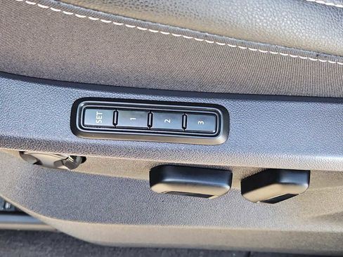 Used 2023 Volkswagen Atlas SEL image 20