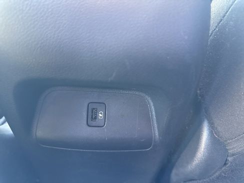 Certified 2023 Nissan Sentra SV w/ Trunk Package image 18