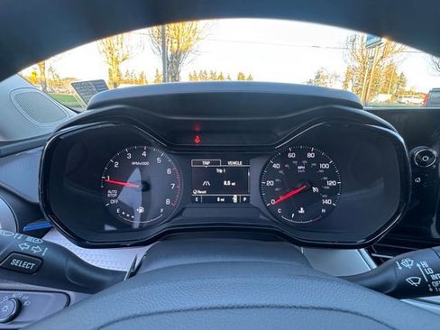 New 2026 Chevrolet Trax LS w/ LS Convenience Package FWD image 20