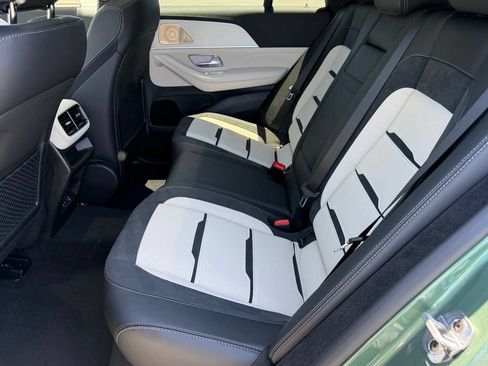 New 2026 Mercedes-Benz GLE 53 AMG 4MATIC Coupe image 30