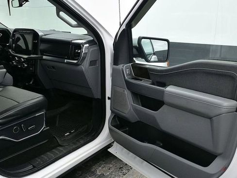 Used 2021 Ford F150 Lariat w/ Equipment Group 501A Mid image 11