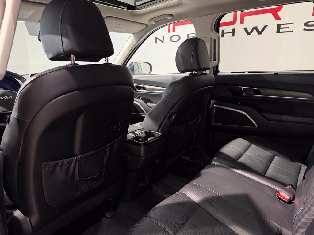 Used 2022 Kia Telluride EX FWD image 37