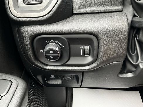 New 2026 RAM 1500 Classic Warlock AWD/4WD image 16