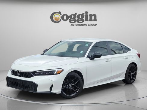 Used 2025 Honda Civic Sport image 1