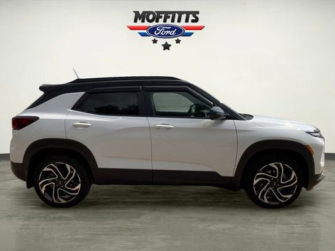 Used 2024 Chevrolet TrailBlazer RS w/ Driver Confidence Package AWD/4WD image 6
