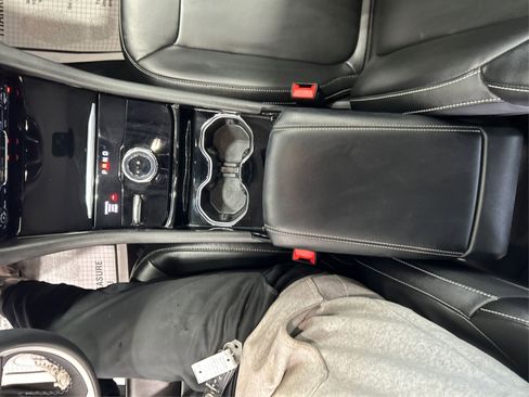 Used 2023 Jeep Grand Cherokee Limited image 14