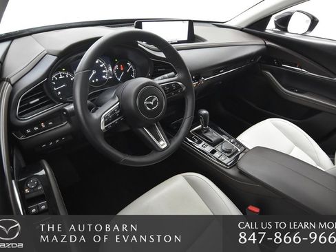 Used 2025 MAZDA CX-30 2.5 Turbo w/ Premium Plus Pkg image 29
