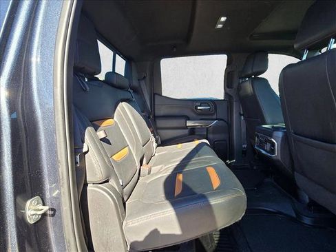 Used 2021 GMC Sierra 1500 SLT image 18