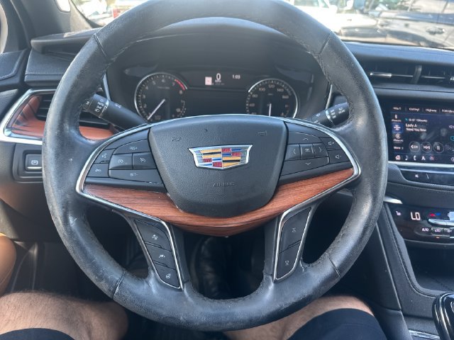 Used 2023 Cadillac XT5 Premium Luxury AWD/4WD image 14