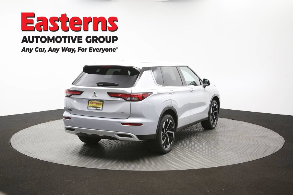 Used 2024 Mitsubishi Outlander SE AWD/4WD image 40