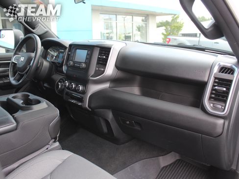 Used 2024 RAM 1500 Big Horn AWD/4WD image 26