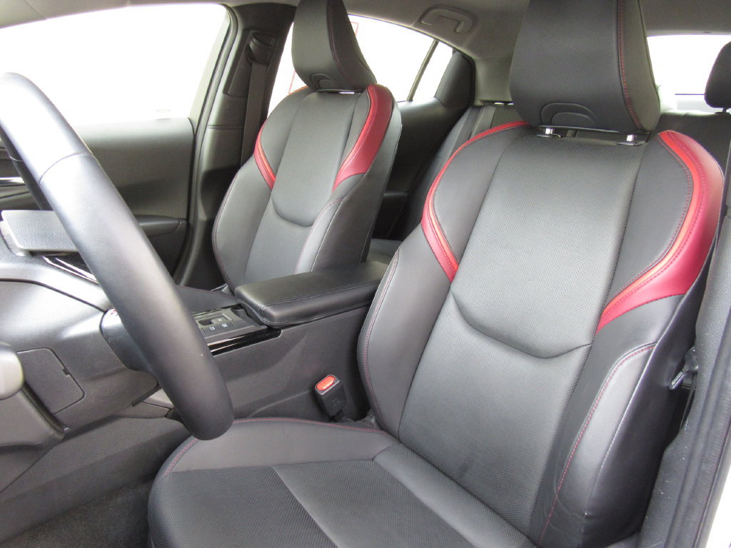 Certified 2024 Toyota Prius Prime FWD image 13