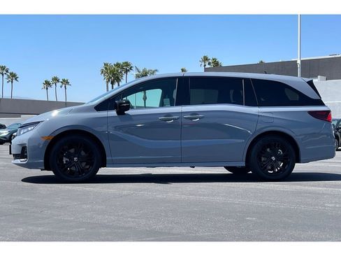 Certified 2026 Honda Odyssey Sport-L image 2