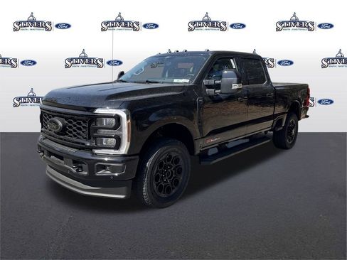 New 2026 Ford F350 Lariat w/ Black Appearance Package image 3