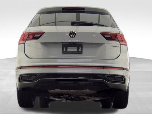 Used 2023 Volkswagen Tiguan SE R-Line AWD/4WD image 8