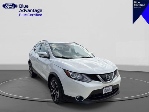 Used 2019 Nissan Rogue Sport SL FWD image 4