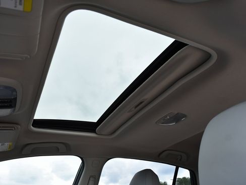 Used 2023 Subaru Crosstrek 2.5i Limited image 31