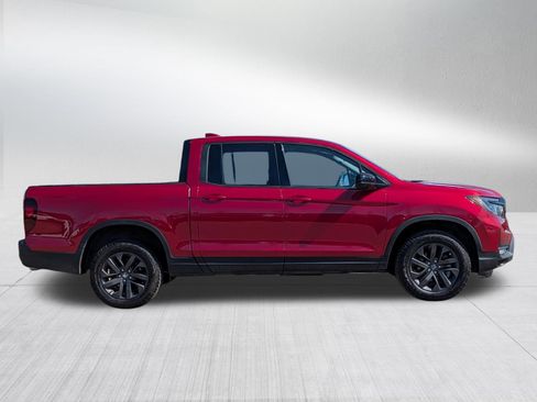 Used 2025 Honda Ridgeline Sport image 8