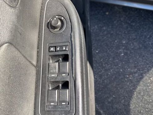 Used 2012 Chrysler 200 Touring image 14