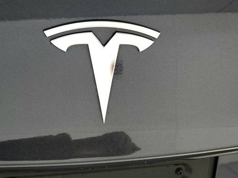Used 2023 Tesla Model 3 Performance AWD/4WD image 9