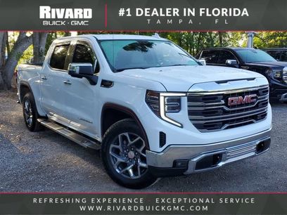 Used 2022 GMC Sierra 1500 SLT w/ SLT Convenience Package