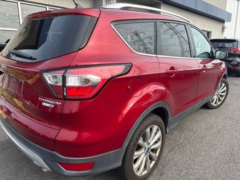 Used 2018 Ford Escape Titanium w/ Ford Safe & Smart Package AWD/4WD image 2