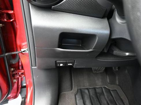 Used 2024 Nissan Kicks SV FWD image 8