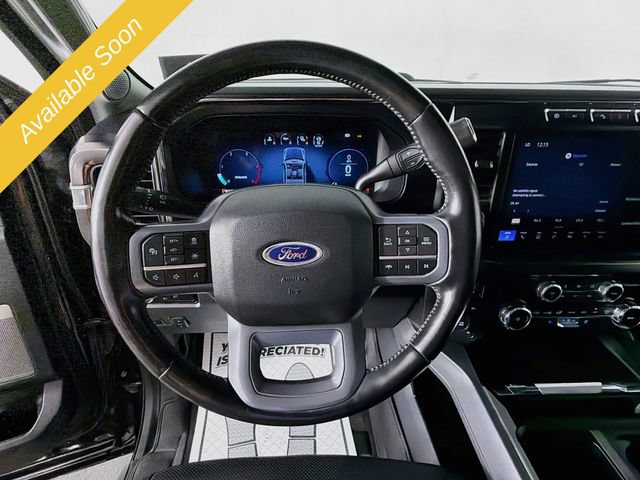 Used 2023 Ford F250 Lariat w/ Lariat Ultimate Package AWD/4WD image 11