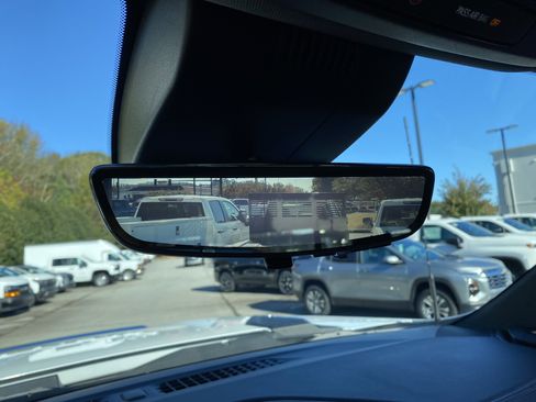 Used 2024 Chevrolet Silverado 2500 High Country w/ High Country Premium Package image 35