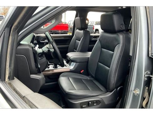 Used 2023 Chevrolet Silverado 1500 LT Trail Boss w/ LT Trail Boss Premium Package image 27