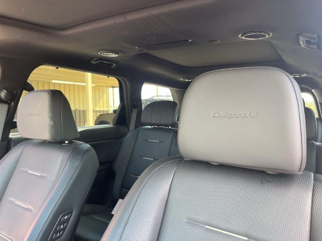 Used 2026 Hyundai Palisade Calligraphy FWD image 15