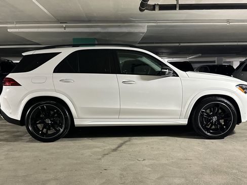 New 2026 Mercedes-Benz GLE 580 4MATIC image 7
