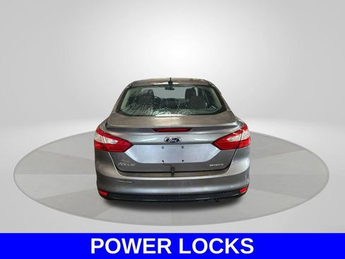 Used 2014 Ford Focus S image 6