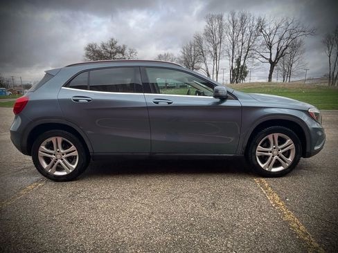 Used 2015 Mercedes-Benz GLA 250 GLA 250 4MATIC Sport Utility 4 image 6